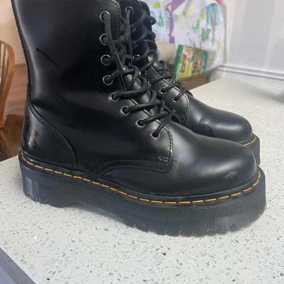 DR.MARTEN JADON- Black leather combat boots - Picture 2 of 4